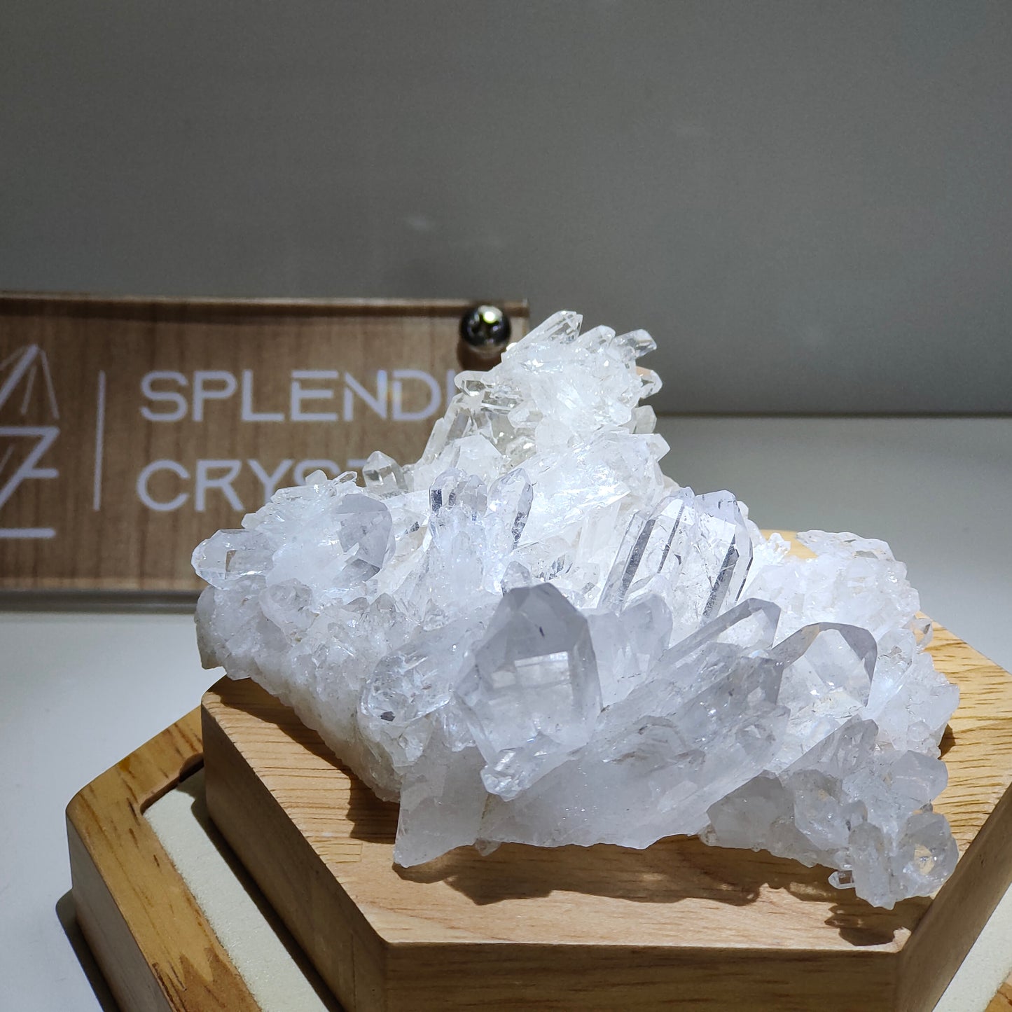 白水晶簇 White Quartz Crystal