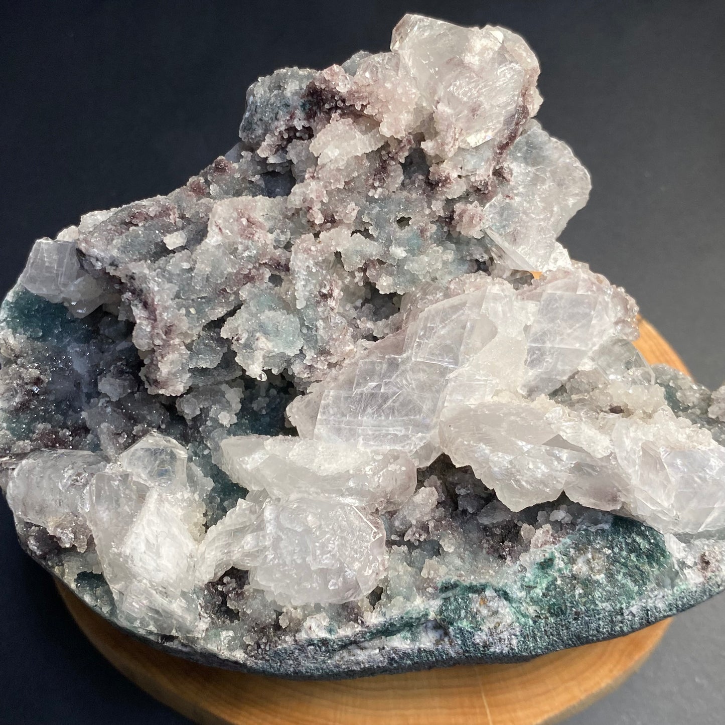 綠色魚眼石 Apophyllite